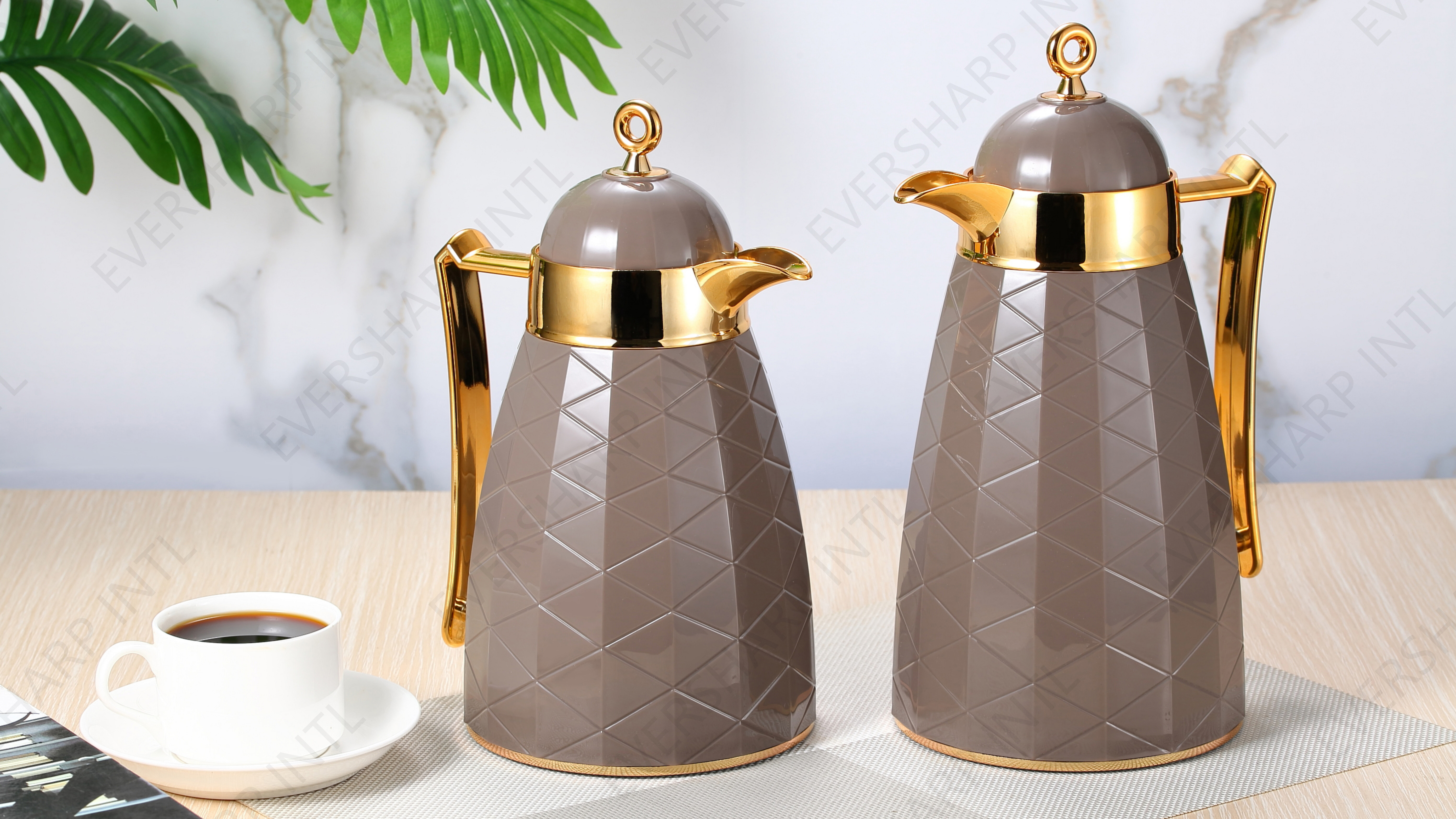 VACUUM FLASK 02